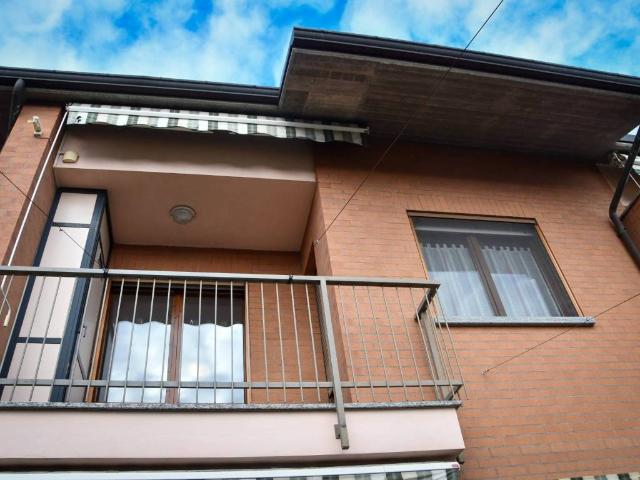 Villa Schiera in affitto a Località Battitore, Piemonte