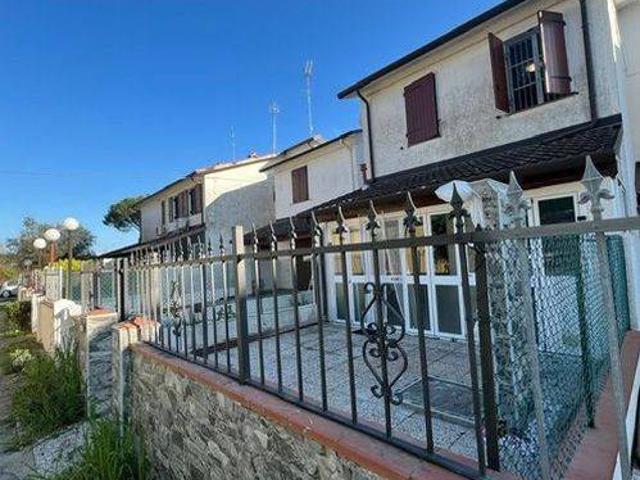 Villa Schiera in affitto a Comacchio, Reggio Emilia