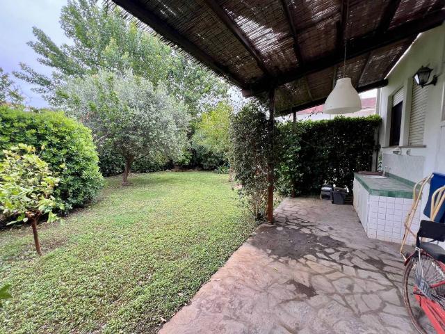 Villa Schiera in affitto a Roma Capitale, Lazio