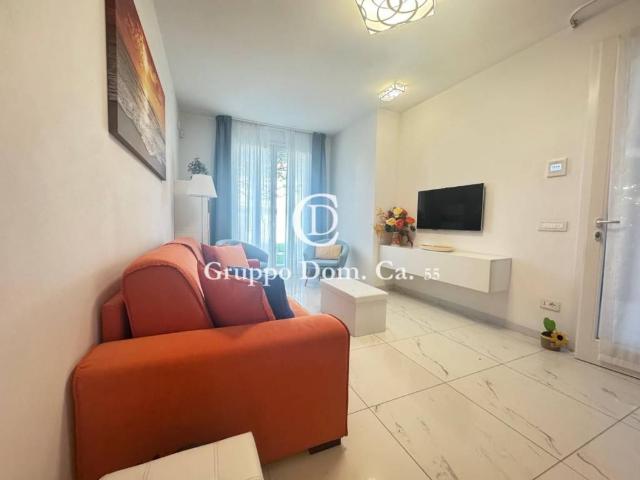Villa Schiera in affitto a Roma Imperiale, Forte Dei Marmi