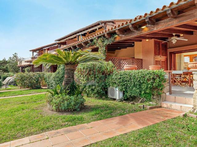Villa Schiera in affitto a Marinella, Golfo Aranci