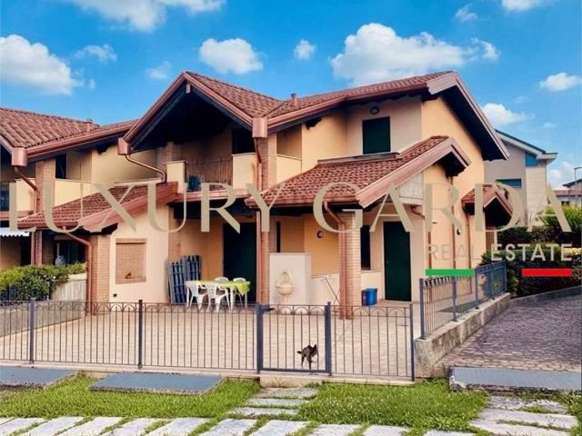 Villa Schiera in affitto a Lonato, Lombardia