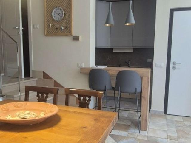 Villa Indipendente in affitto a Marina di Massa, Marina Di Massa