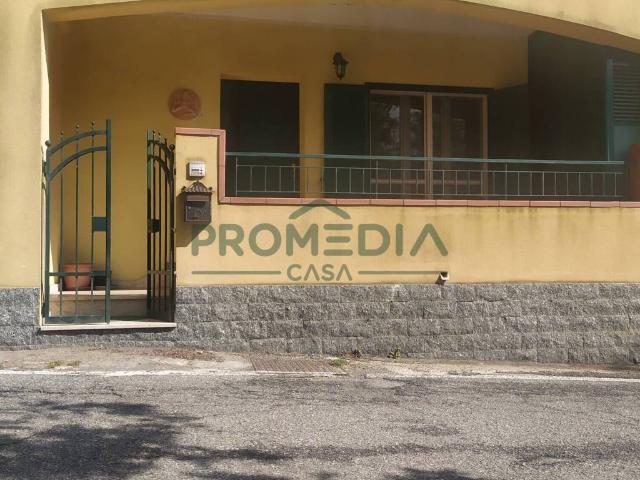 Villa Schiera in affitto a VI Circoscrizione, Messina