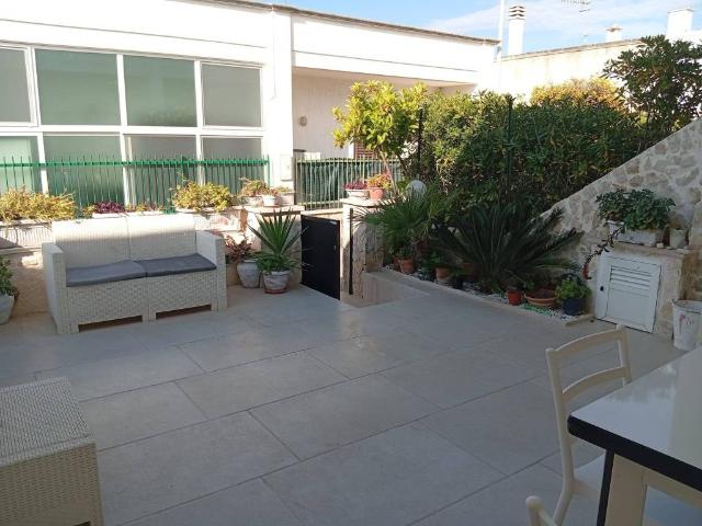 Villa Schiera in affitto a Puglia, Brindisi