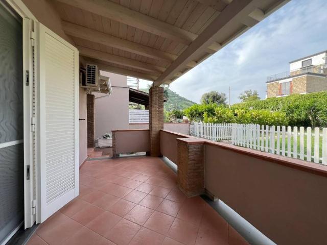 Villa Schiera in affitto a Cigliano, Pozzuoli