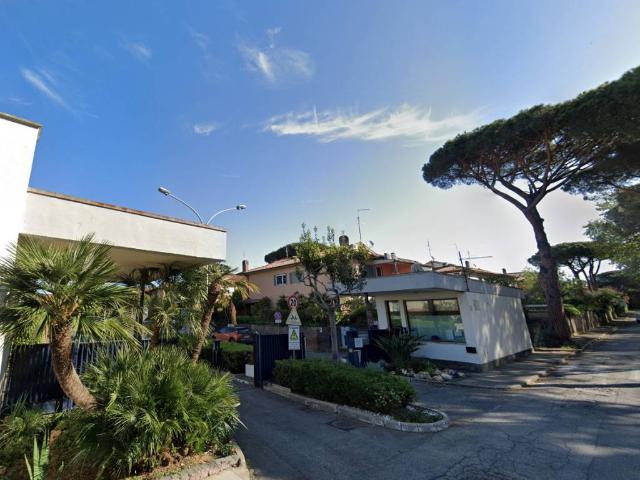 Villa Schiera in affitto a Axa, Roma Capitale