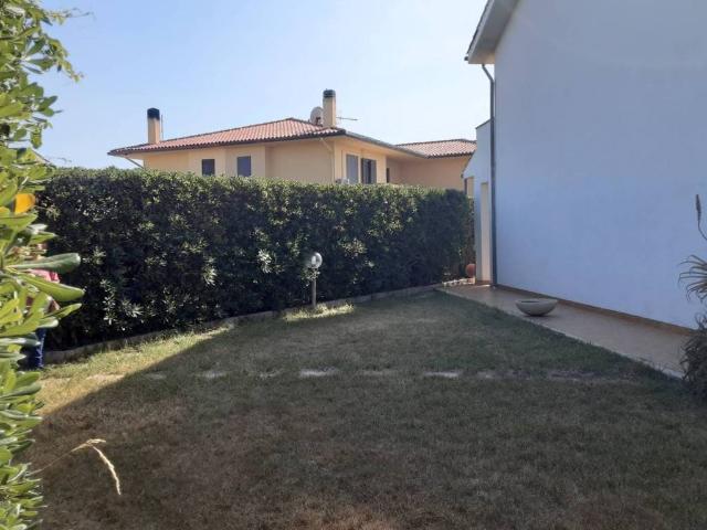Villa Schiera in affitto a Tarquinia, Lazio