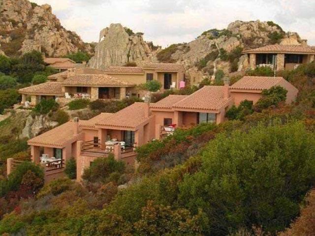 Villa Schiera in affitto a Trinità d'Agultu e Vignola, Sardigna/Sardegna