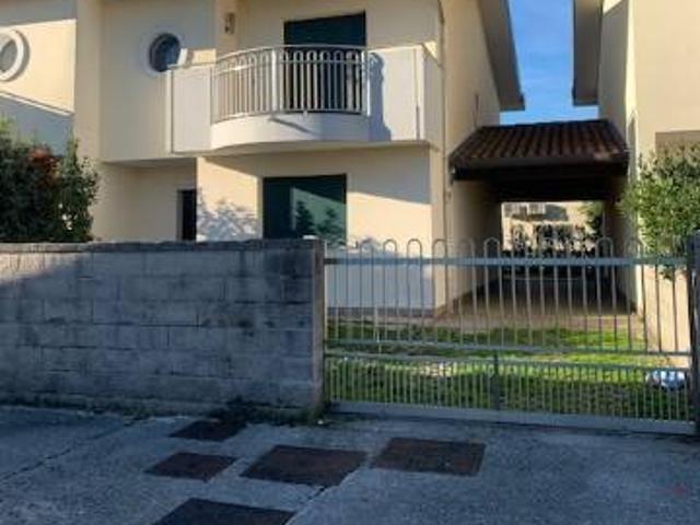 Villa Schiera in affitto a Tavagnacco, Friuli-Venezia Giulia