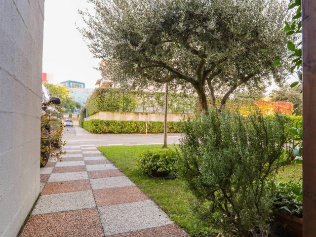 Villa Schiera in affitto a Ovest, Brenzone