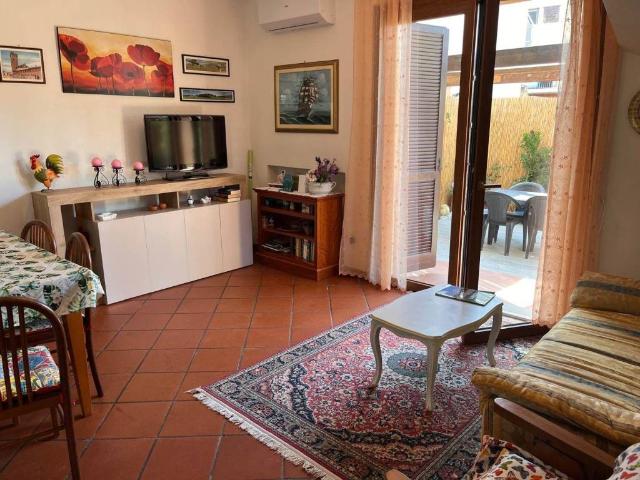 Villa Schiera in affitto a Torre del Lago Puccini, Viareggio