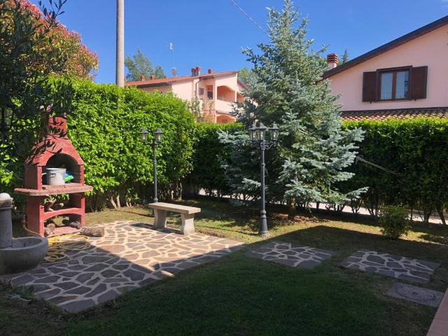 Villa Schiera in affitto a Vinchiaturo, Molise