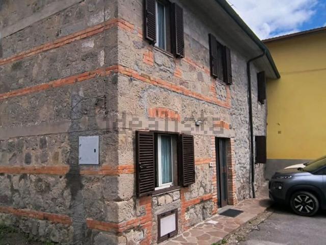 Casa in affitto a Unione dei Comuni Montani Amiata Grossetana, Santa Fiora