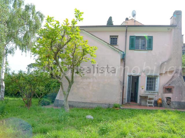 Casa in affitto a Valleggia, Quiliano