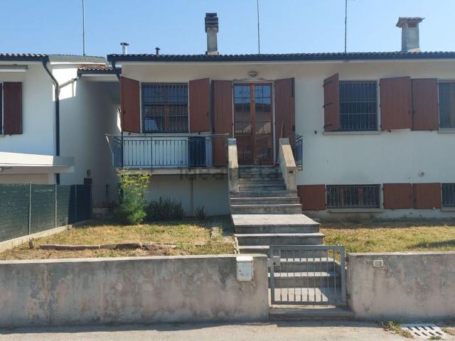 Casa in affitto a Unione Terre di Pianura, Malalbergo