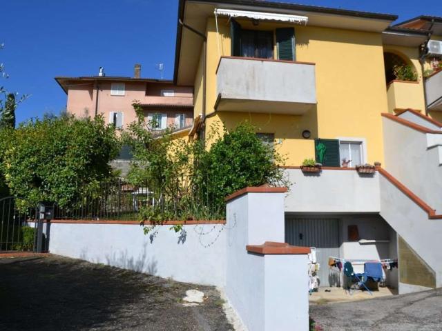 Casa in affitto a Lucignano, Toscana