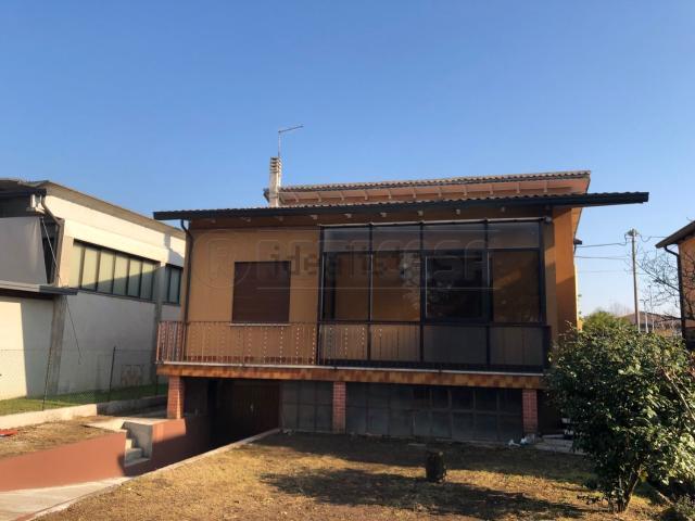Casa in affitto a Rosà, Veneto