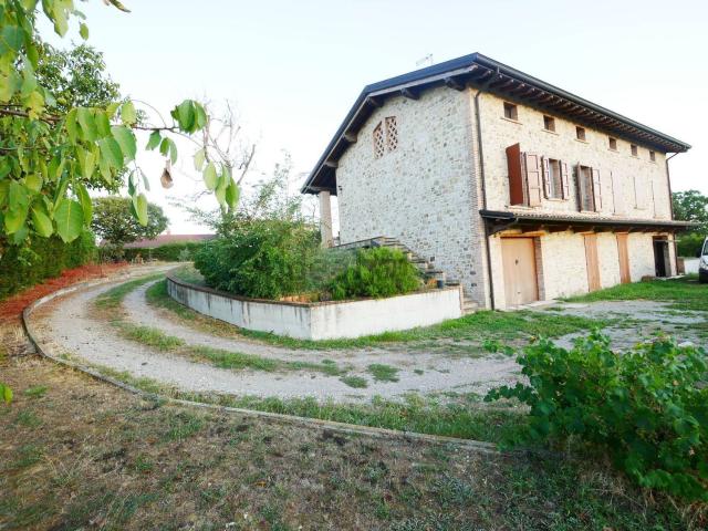 Casa in affitto a Unione dei comuni del Frignano, Serramazzoni