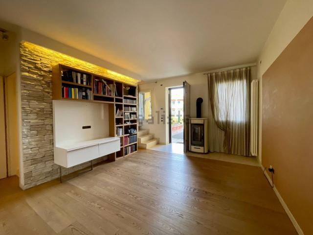 Casa in affitto a Castelgomberto, Veneto
