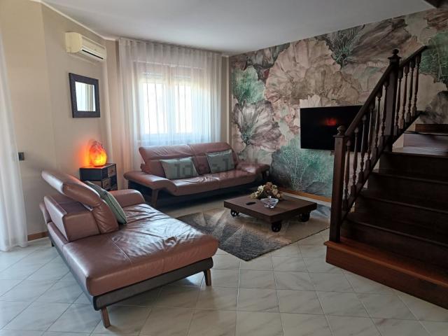 Casa in affitto a Palombina Vecchia, Marche