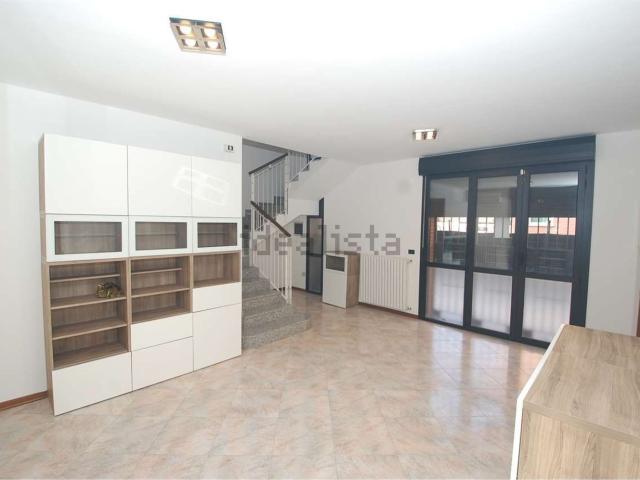 Casa in affitto a Crocetta-San Lazzaro-Modena Est, Modena