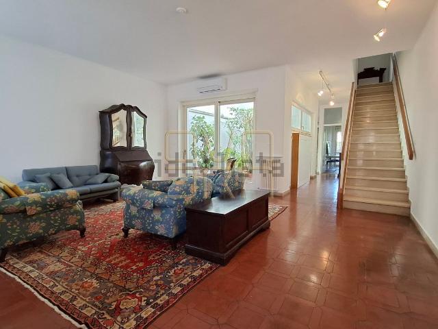 Casa in affitto a Axa, Roma Capitale
