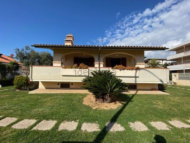 Casa in affitto a Follonica, Toscana