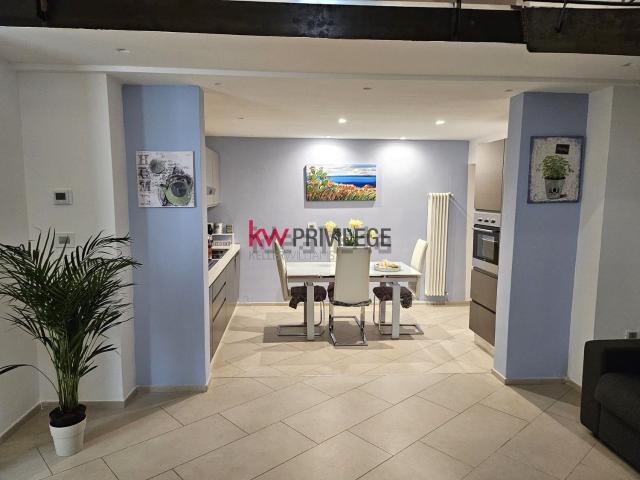 Casa in affitto a Centro, Puglia
