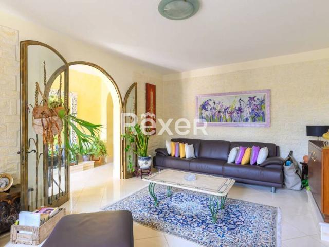 Villa Schiera in vendita a Monterosso, Abano Terme Bagni