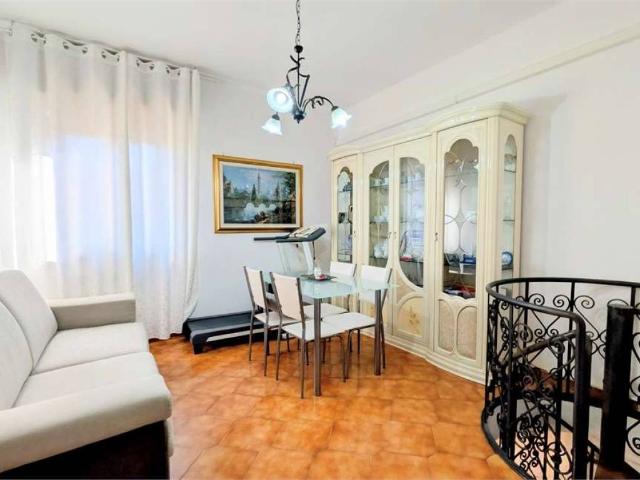 Villa Schiera in vendita a Castelletto, Abbiategrasso