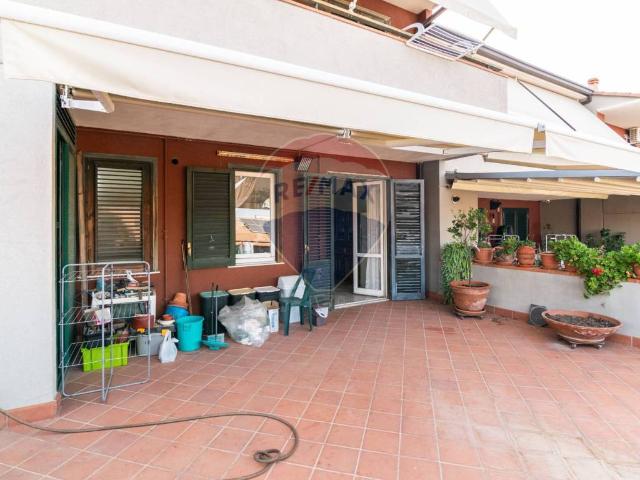 Villa Schiera in vendita a Aci Catena, Sicilia