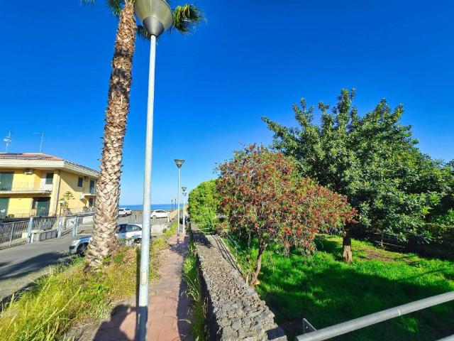 Villa Schiera in vendita a Acireale, Sicilia