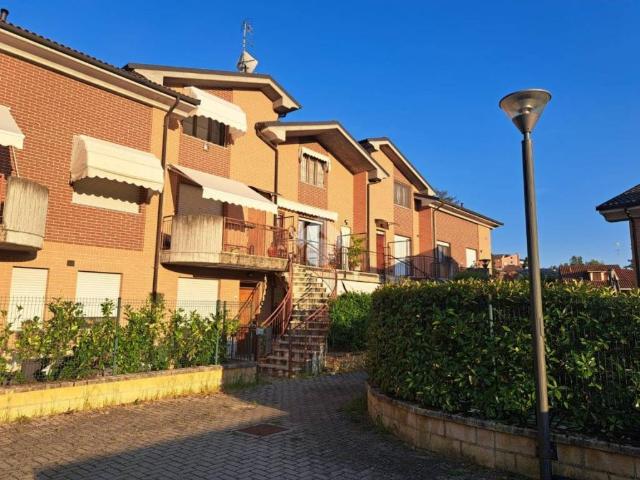 Villa Schiera in vendita a Piemonte, Alessandria