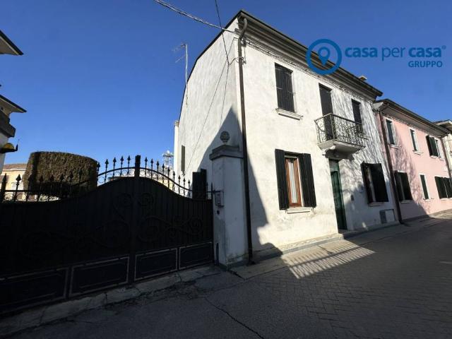 Villa Schiera in vendita a Borgo Dolomiti, Adria