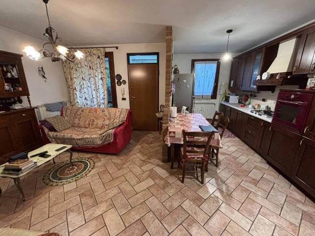 Villa Schiera in vendita a Orticelli, Adria