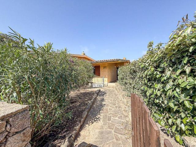 Villa Schiera in vendita a Aglientu, Sardigna/Sardegna