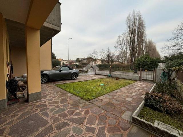Villa Schiera in vendita a Agnadello, Lombardia