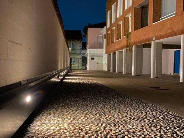 Appartamento in vendita a Agrate Brianza, Lombardia