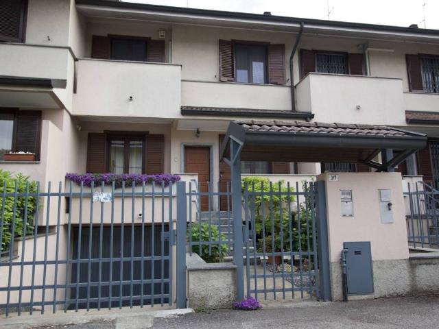 Villa Schiera in vendita a Agrate Brianza, Lombardia