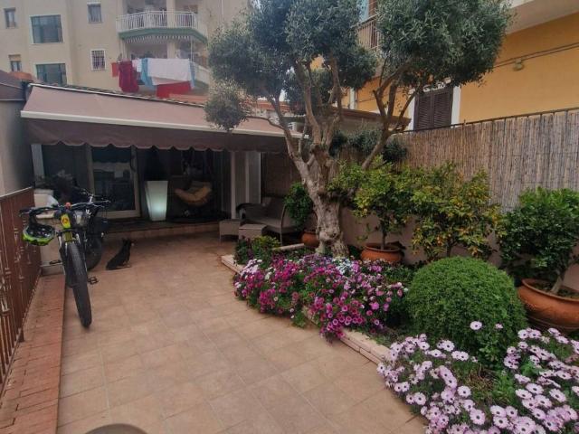 Villa Schiera in vendita a Agropoli, Campania
