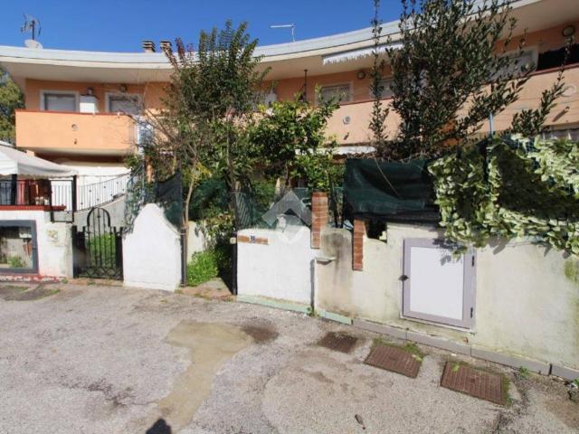 Villa Schiera in vendita a Agropoli, Campania