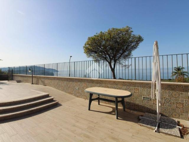 Villa Schiera in vendita a Agropoli, Campania