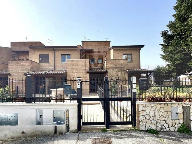 Villa Schiera in vendita a Alatri, Lazio