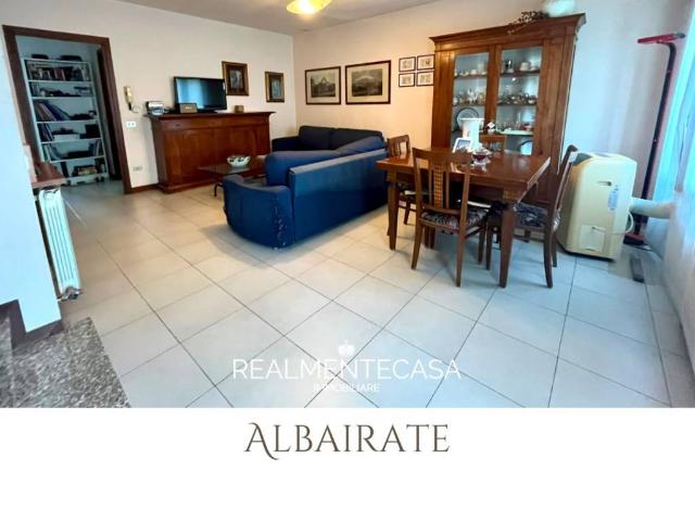 Villa Schiera in vendita a Albairate, Lombardia
