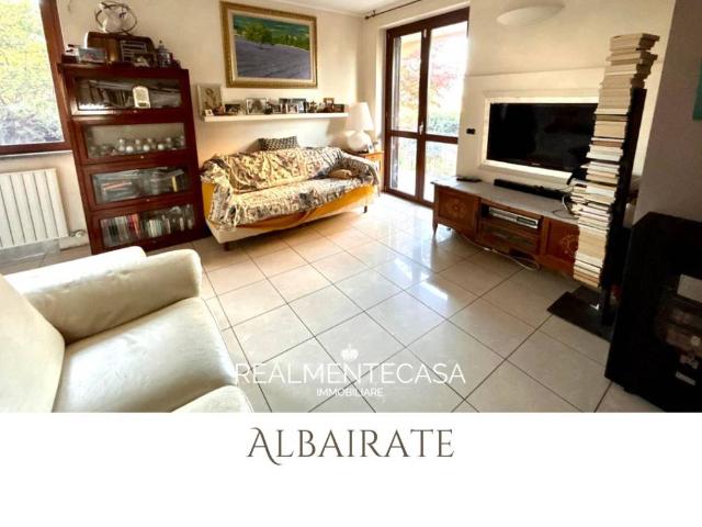 Villa Schiera in vendita a Albairate, Lombardia
