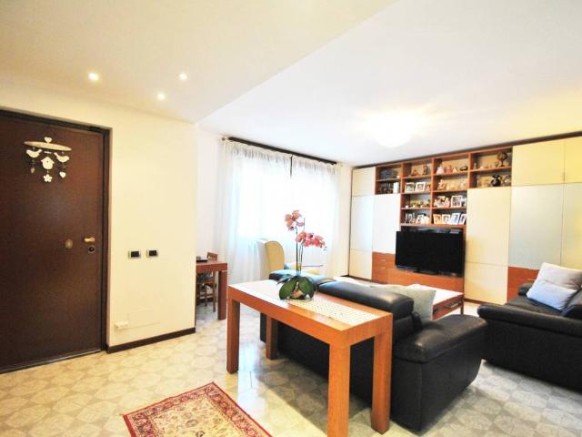 Villa Schiera in vendita a Albairate, Milano