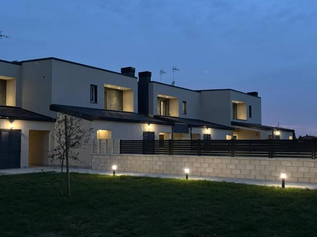 Villa Indipendente in vendita a Roma Capitale, Lazio