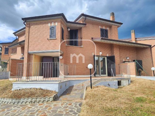 Villa Schiera in vendita a Roma Capitale, Lazio