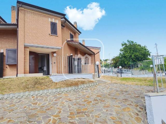 Villa Schiera in vendita a Roma Capitale, Lazio